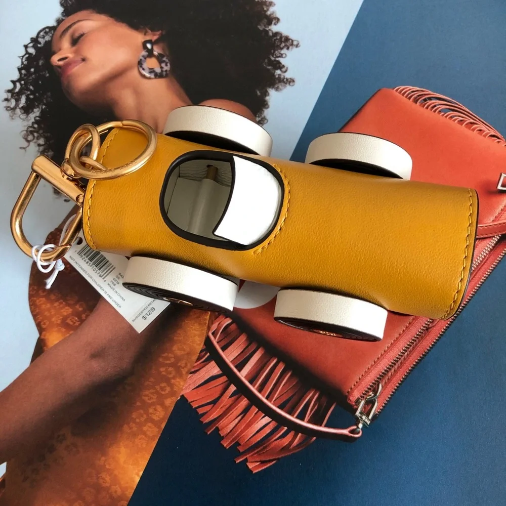 Tory Burch Car Key Ring 🔑 - Picture 3 of 7
